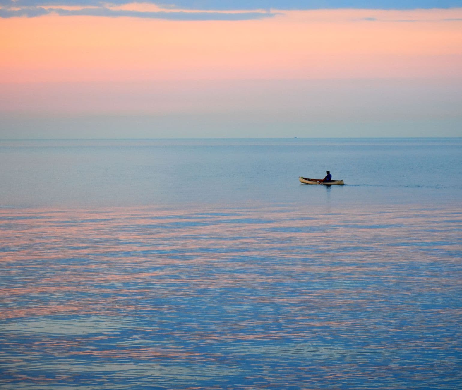 Kayak o Paddle Surf al Amanecer en Mar Abierto